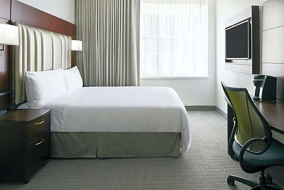 Club Quarters Hotel in Boston