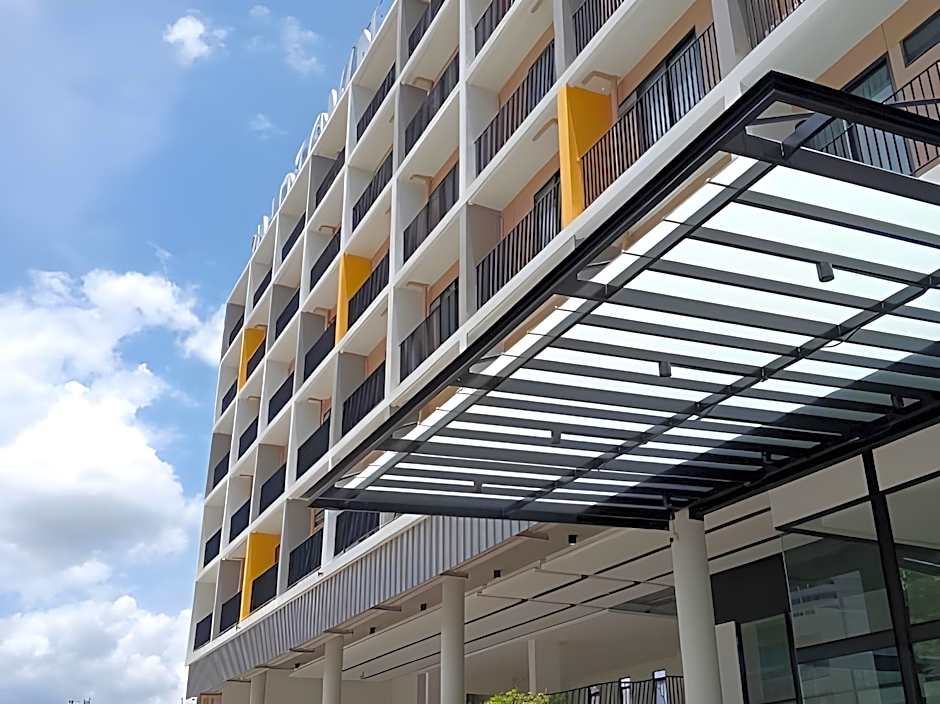 Hatyai Midtown Hotel