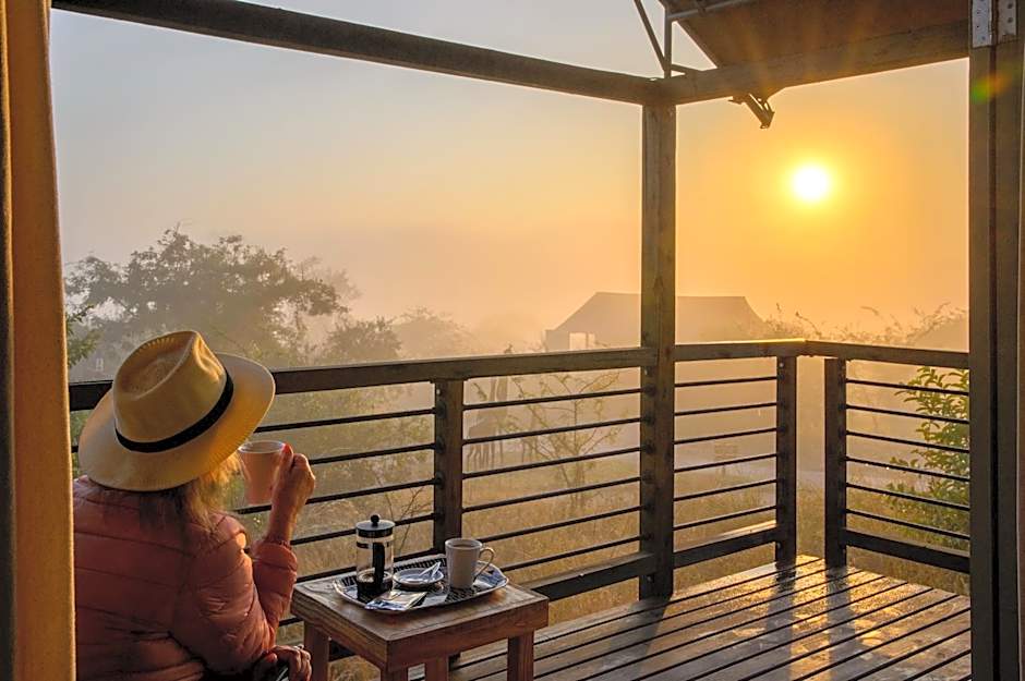 Ndhula Luxury Tented Lodge