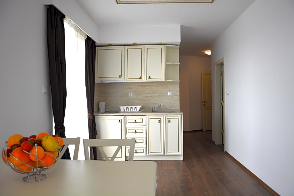 Golden Rainbow VIP Residence