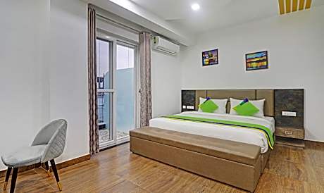 Treebo Kanopy Greens