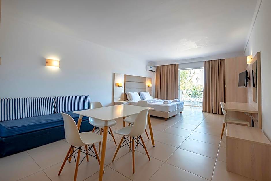 Aegean Blu Hotel & Apartments