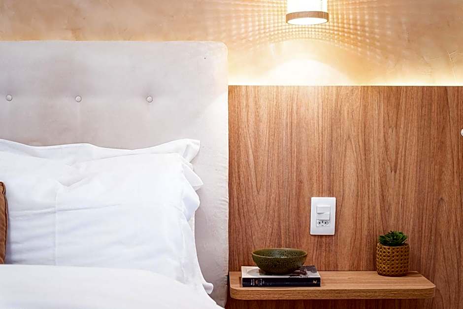 Newly renovated apartment in Leblon