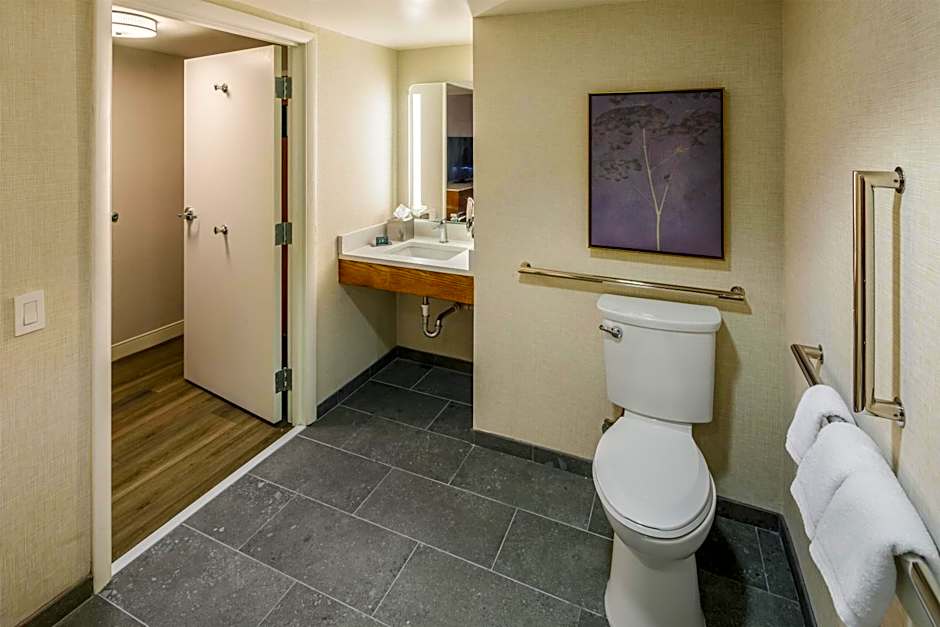 DoubleTree By Hilton Hotel Rochester