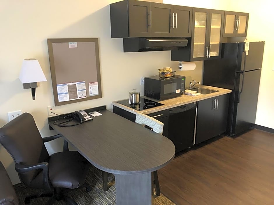 Candlewood Suites Greenville By IHG