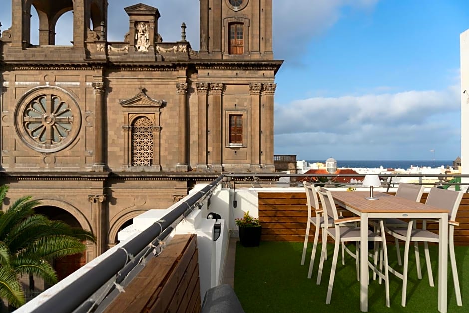 Santa Ana Suite & Rooms