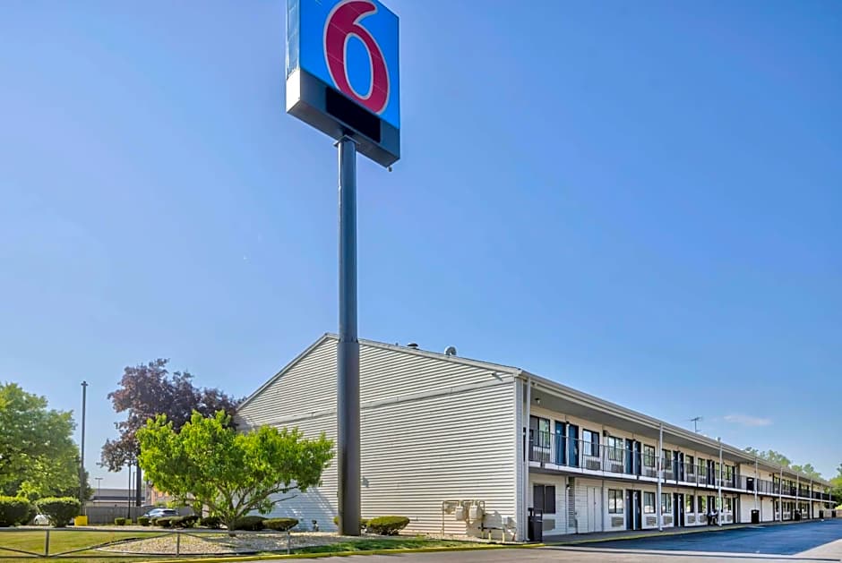 Motel 6-Hammond, IN - Chicago Area