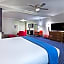 Holiday Inn Express & Suites Houston East, by IHG