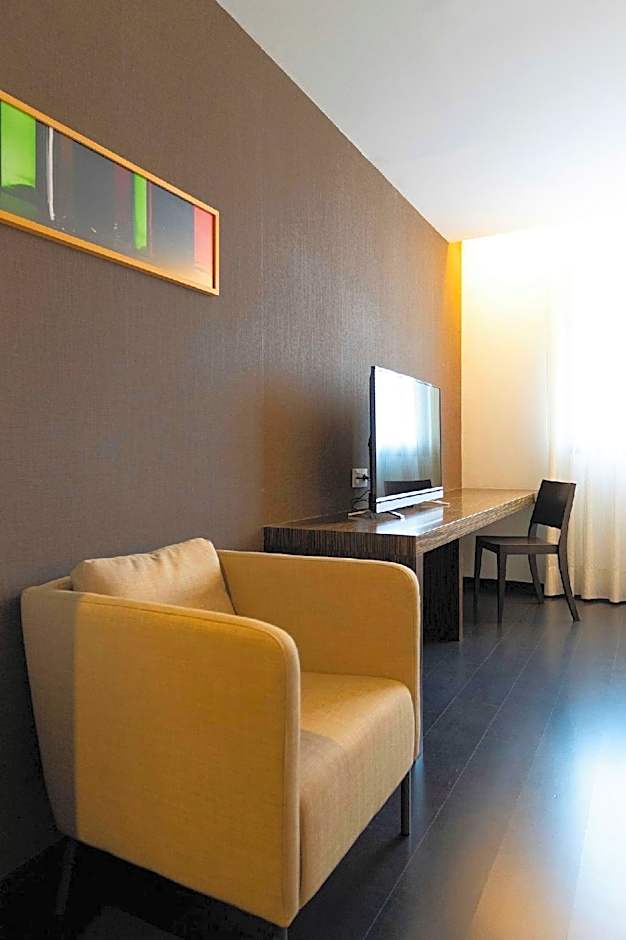 KYRIAD DIRECT ETH RIOJA