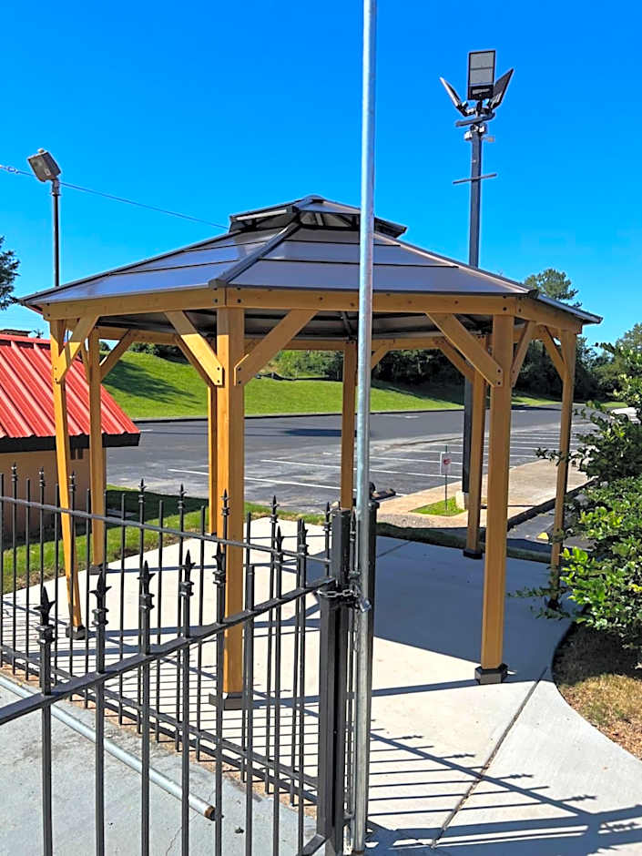 Country Hearth Inn & Suites - Cartersville