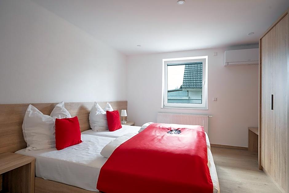 B&S Hotel