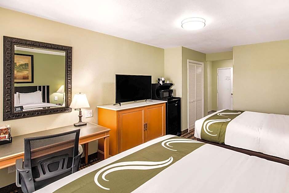 Quality Inn & Suites Plano
