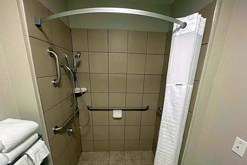 Days Inn by Wyndham Imlay City