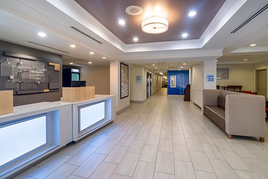 Holiday Inn Express Hotel & Suites Bluffton at Hilton Head Area, an IHG Hotel