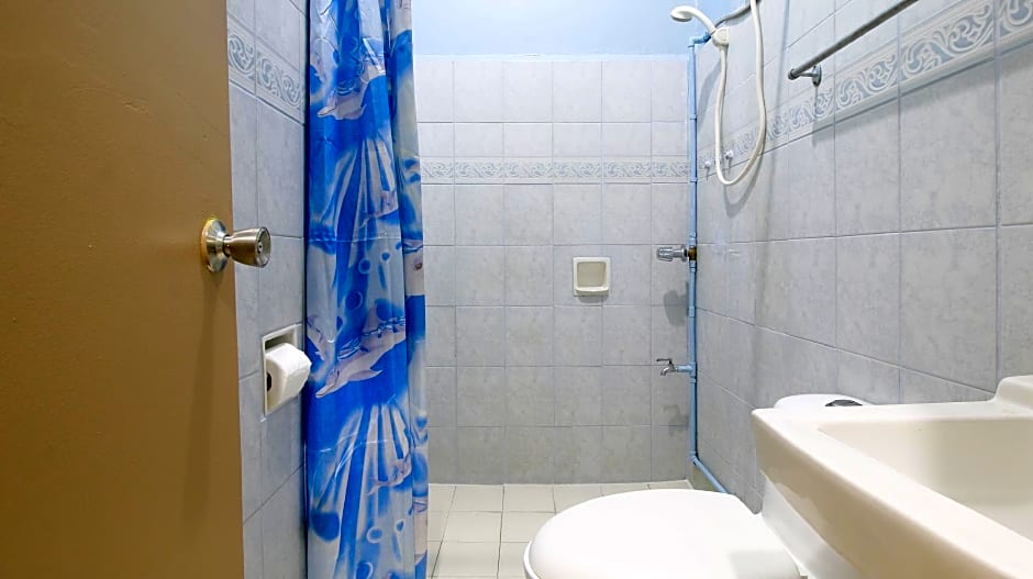 RedDoorz @ Bankal Lapulapu