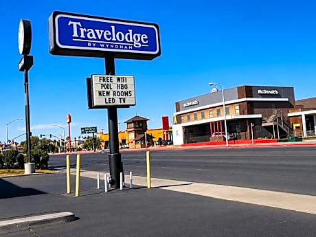 Travelodge by Wyndham Barstow