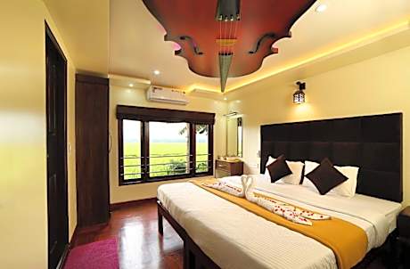 6 Bedrooms