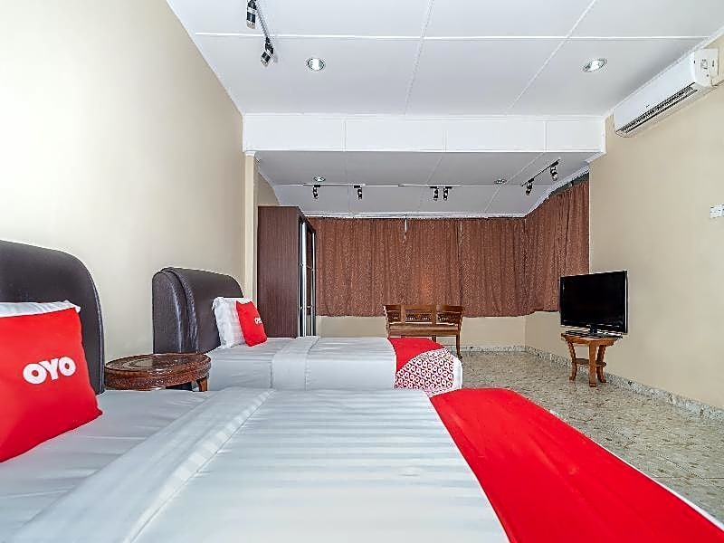 OYO 89932 DD Homestay