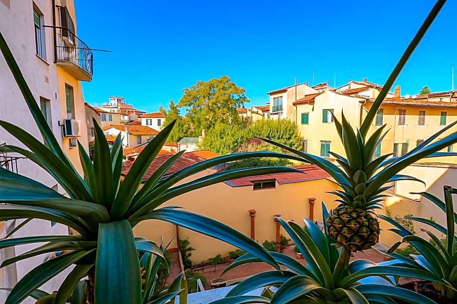 BOBOTEL ROOMS City Center