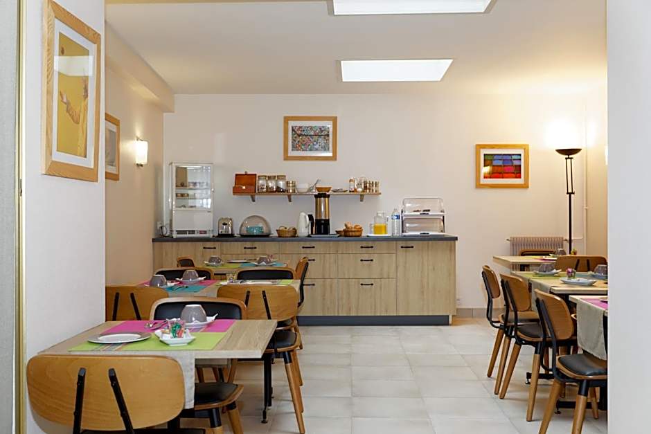 Contact Hôtel - Hôtel Le Lion d'Or Lamballe