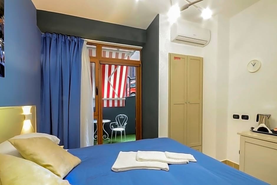 B&B Sorrento Queen
