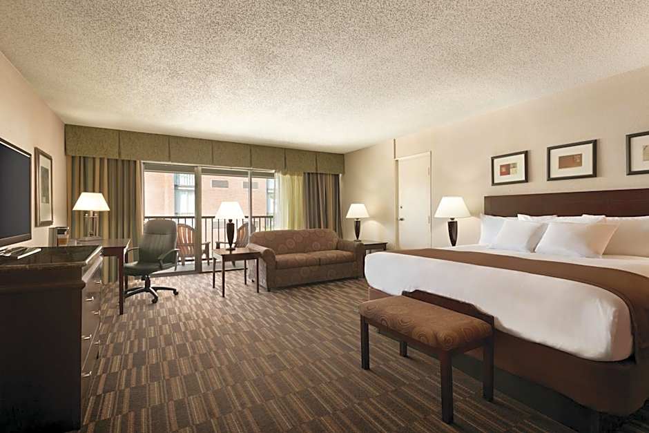 Radisson Hotel Louisville North
