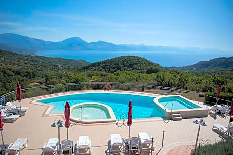 Hotel Caluna Charme
