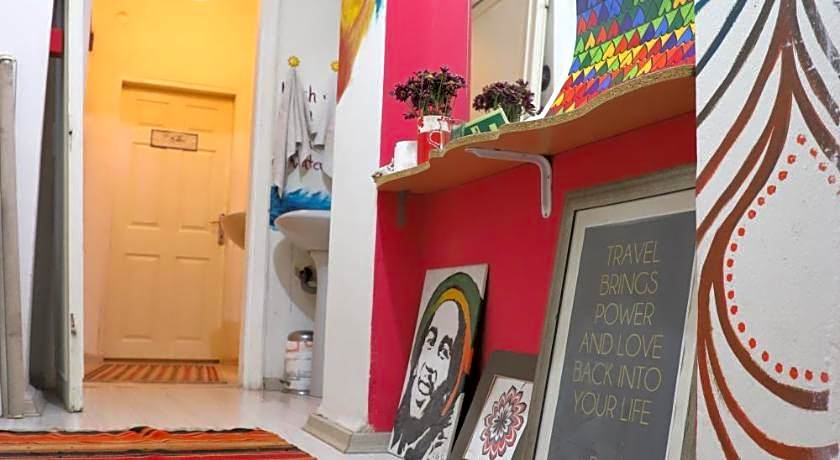 Shantihome Hostel Izmir