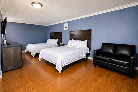 Queen Room with Two Queen Beds