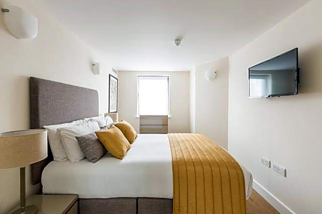 House of Fisher - City Wall House