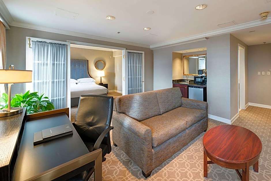 Hilton Milwaukee City Center