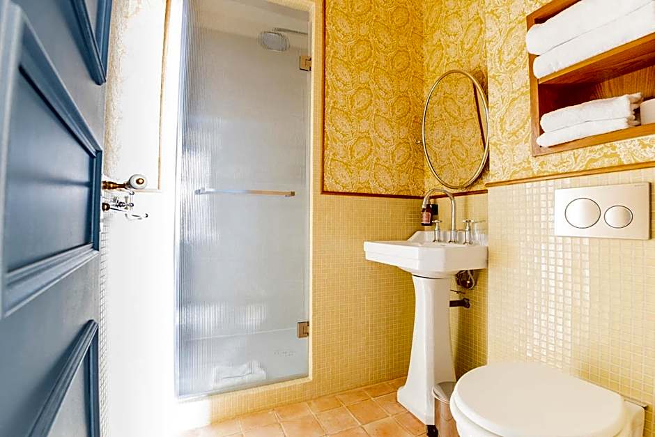 Hôtel Amista Marseille - ancien Hôtel Saint Louis - Vieux Port