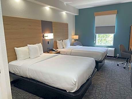 Double Room with Two Double Beds - Non Smoking