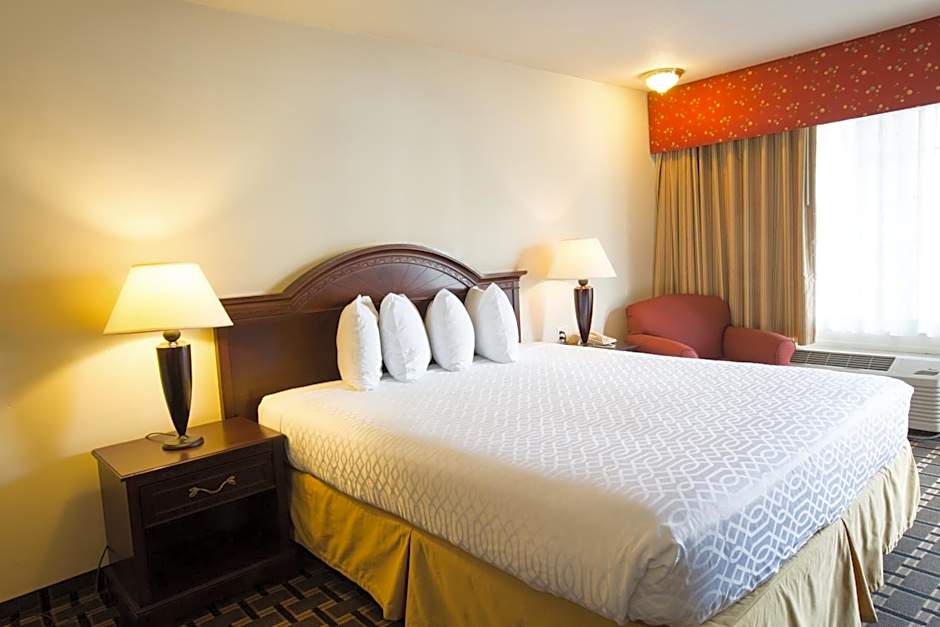 Queens Inn Anaheim