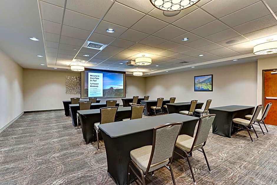 Drury Plaza Hotel St. Paul Downtown