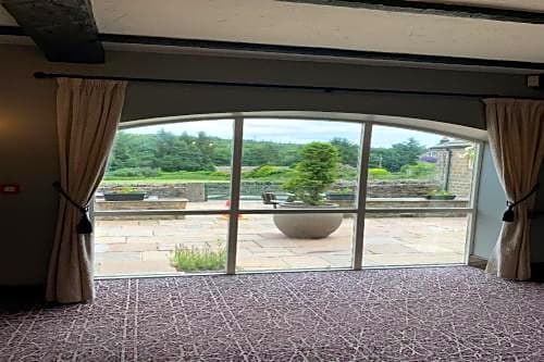 OYO Ye Olde Mustard Pot