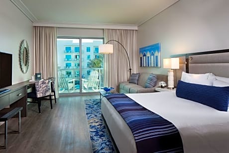 Junior King Suite with Gulf View