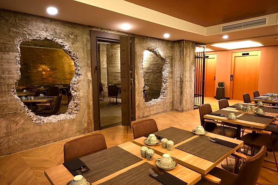 Design Plus Bex Hotel