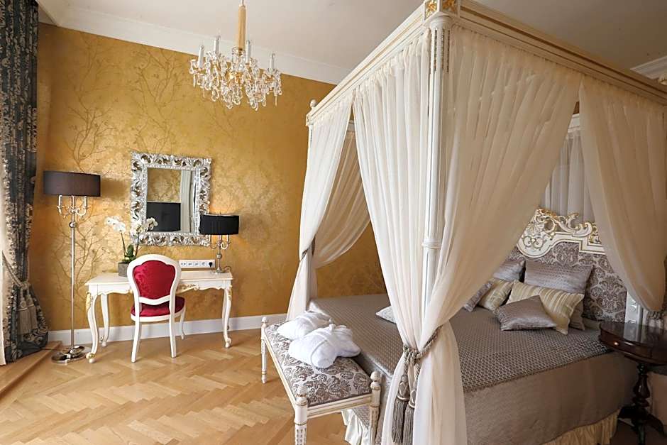 Austria Trend Schloss Schoenbrunn Grand Suite