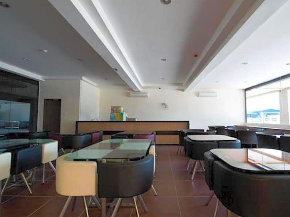 Han Palace Hotel Semporna