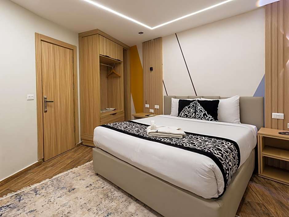 Panorama Ramsis Hotel & Cafe