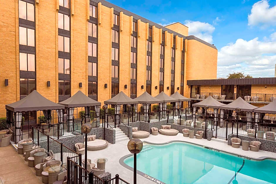 Wyndham Garden Dallas North