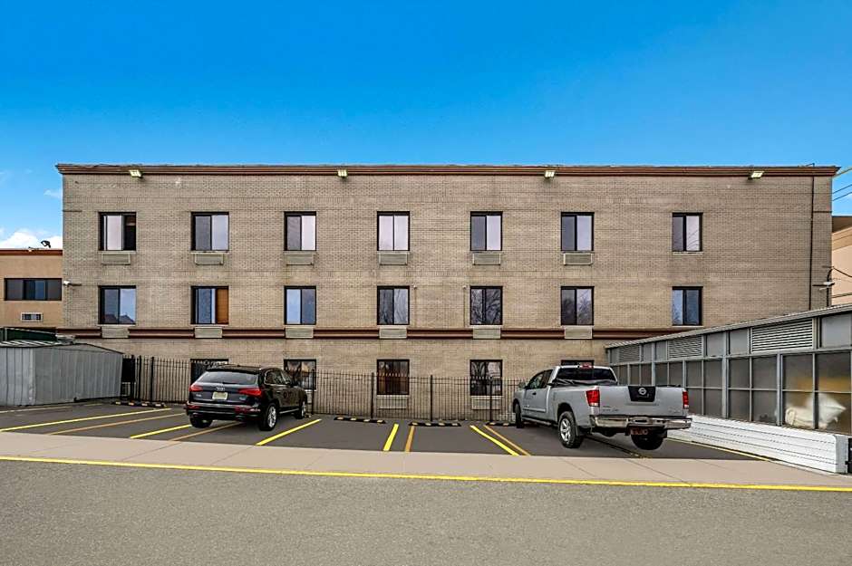 Quality Inn JFK Airport Rockaway Blvd