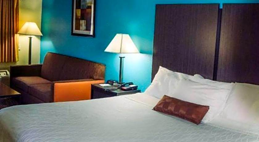 Best Western Fairwinds Inn