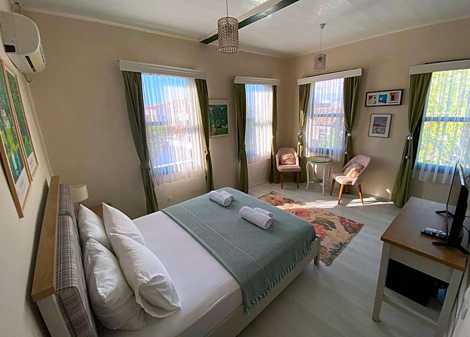 Garden Palace Boutique Hotel