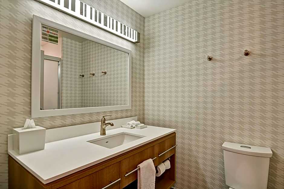 Home2 Suites By Hilton Tampa Usf Near Busch Gardens