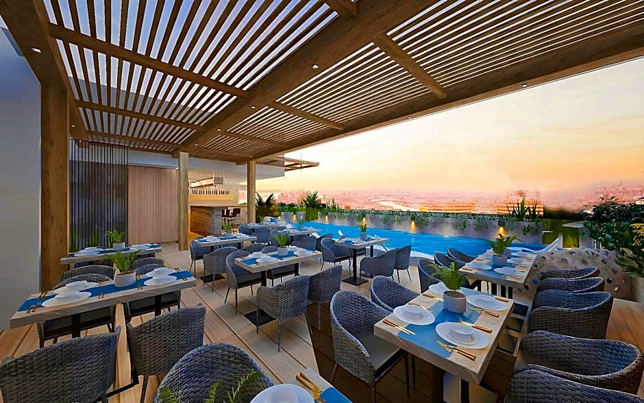 Bayfront Hotel Cebu Capitol Site