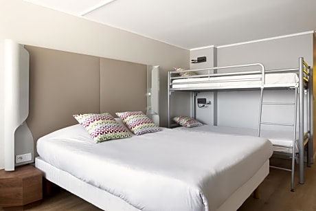 Next Generation Double Room with 1 Double Bed and 1 Junior Bed