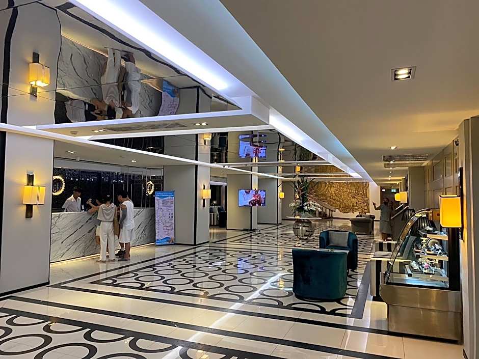 Pearl Hotel Phuket