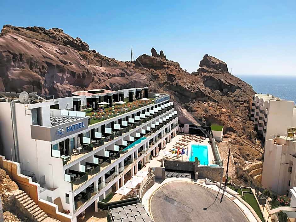 IG Nachosol Atlantic & Yaizasol by Servatur - Adults Only